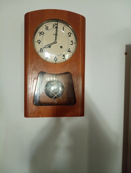 Vand 3 ceasuri cu pendula